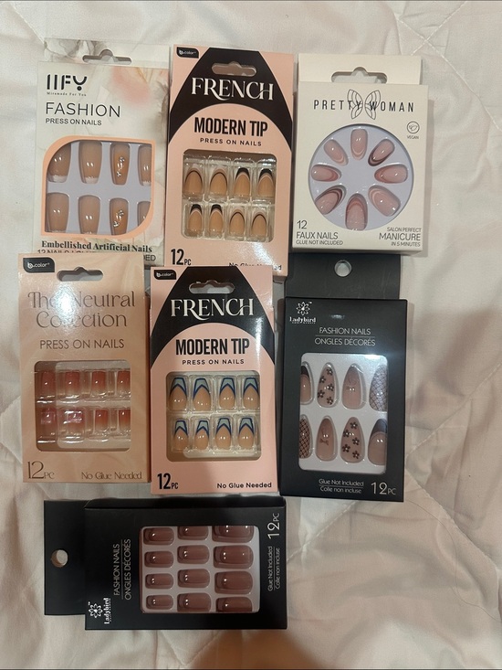 Frenchi Other - Set Assorted Fashion Press-On Nails - Neutral & Nude Styles